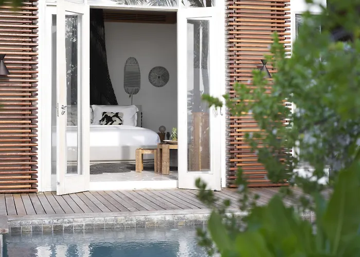 Sirru Fen Fushi Private Lagoon Resort Maldives